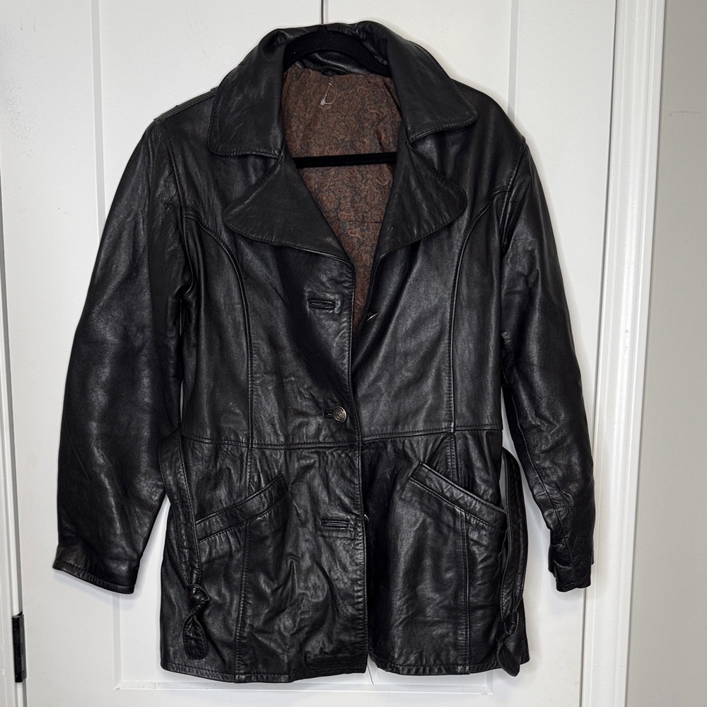 True‎ Vintage Black Leather Belted Jacket
